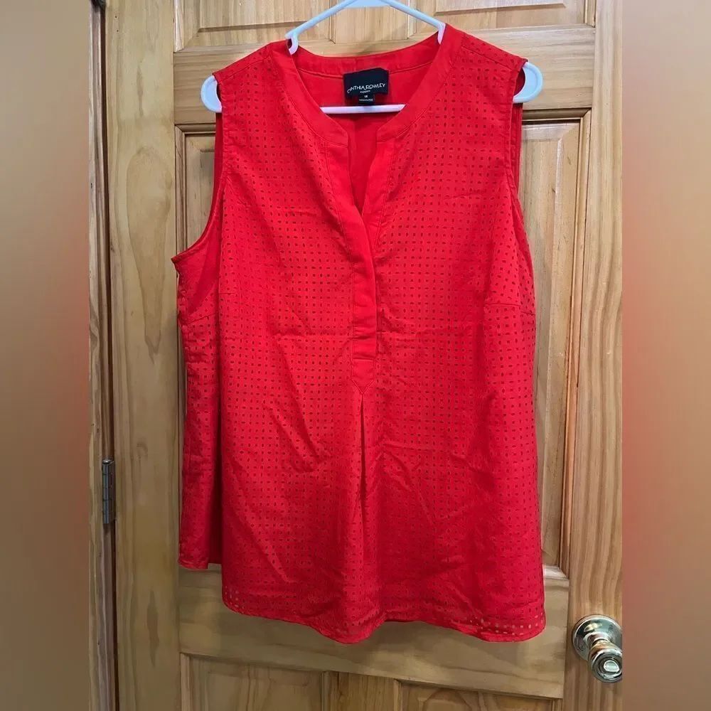 Cynthia Rowley women size 1X beautiful red orange half button blouse